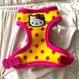 Polka dot hello kitty harness